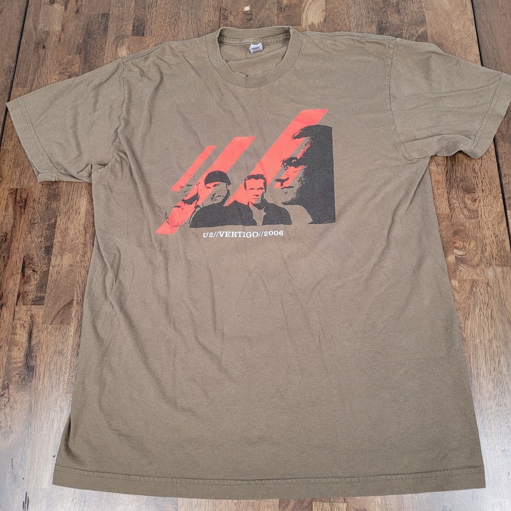 Vintage 2006 U2 Vertigo Tour Concert Tee Men's Size Large Olive Brown Color